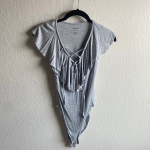 Aerie ruffle vneck gray bodysuit size medium
